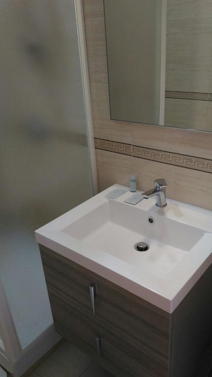 Il Girasole Formia Guesthouse Rooms Bagian luar foto