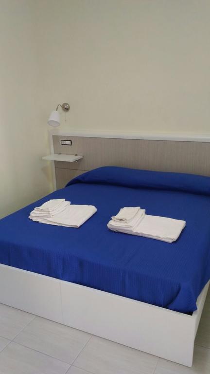Il Girasole Formia Guesthouse Rooms Bagian luar foto