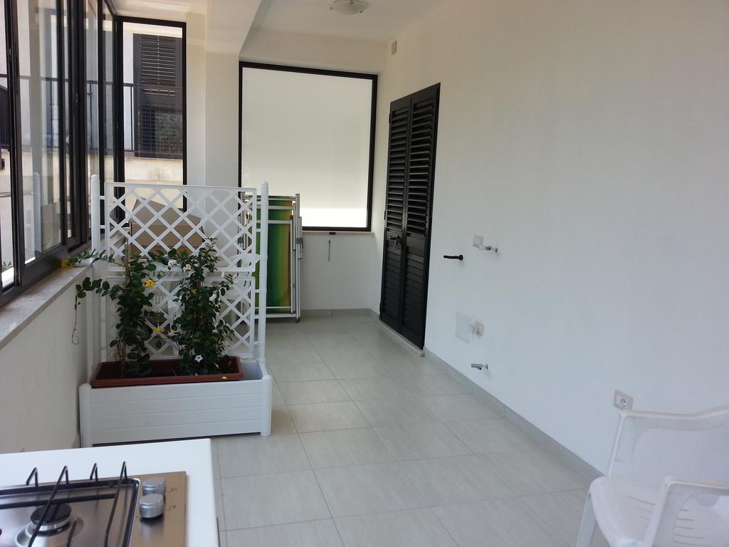 Il Girasole Formia Guesthouse Rooms Bagian luar foto