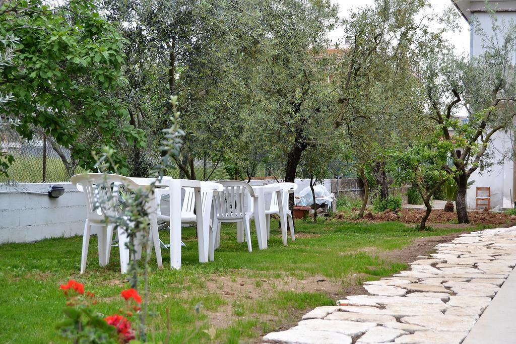 Il Girasole Formia Guesthouse Rooms Bagian luar foto